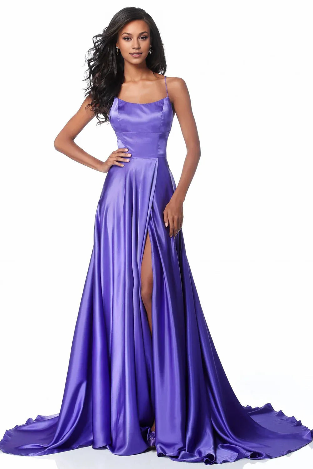 Robe Weitese en satin violet, bretelles spaghetti, col carré, jupe fendue haute et robe de bal longue au sol